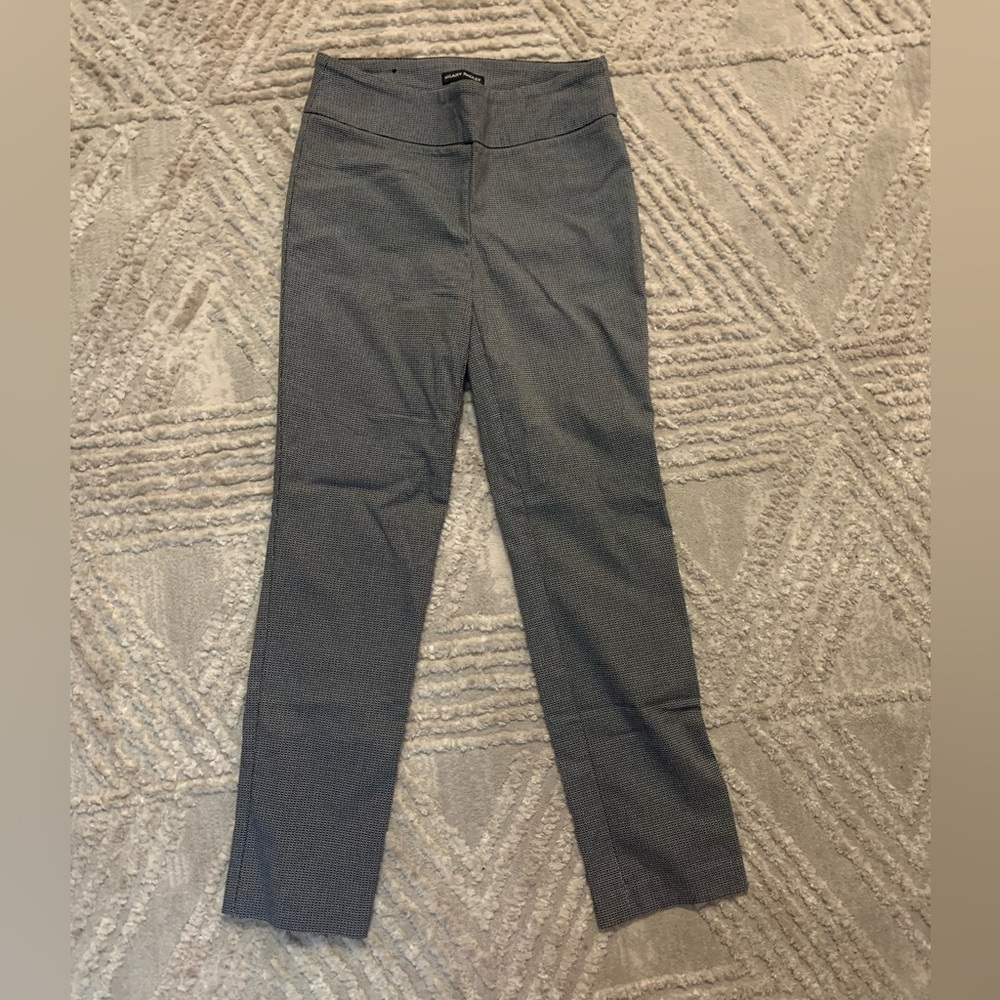 Stretchy Material Hilary Radley Black and White Patterned Pants